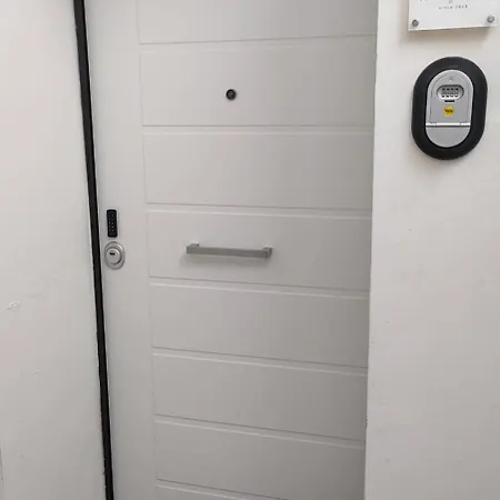 Apartment Louis *